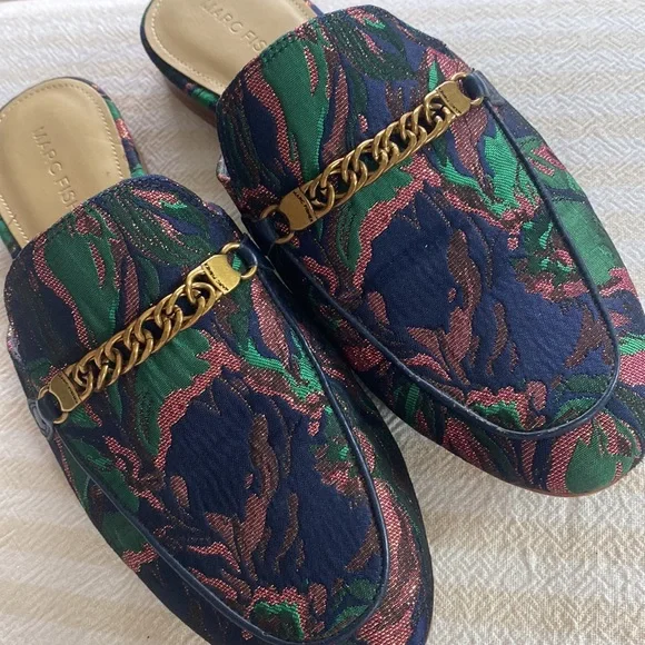 Marc Fisher Whiley Slip-In Mules Metallic Brocade Womens w Gold Chain 7 M - Picture 6 of 7